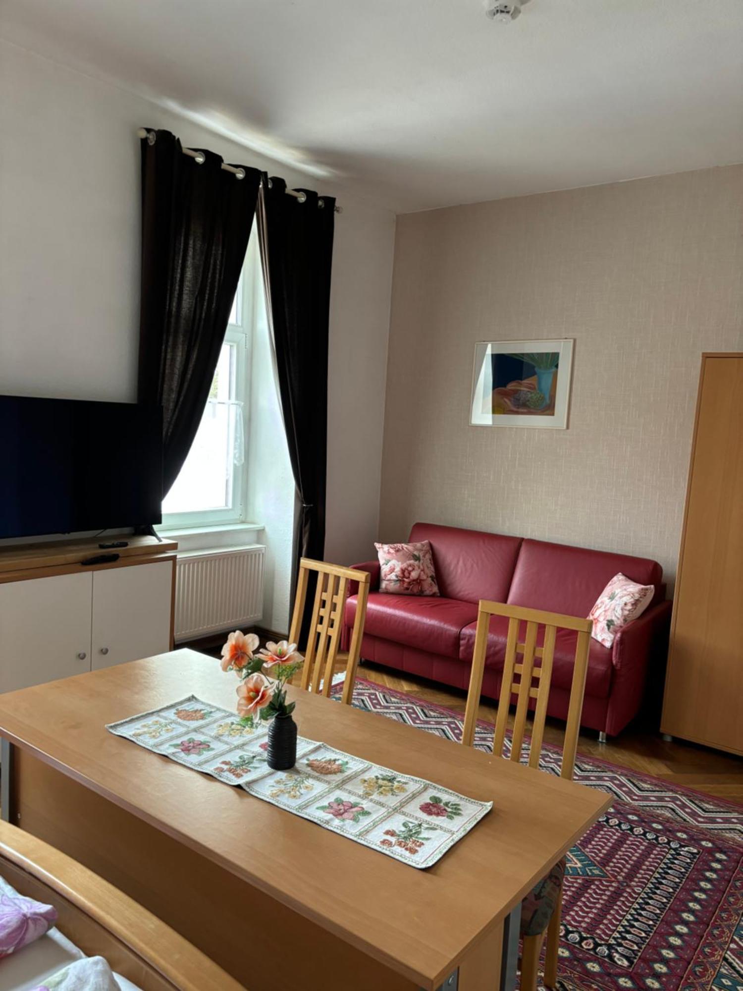 Pension Gutshaus Halle  외부 사진